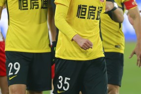 威尼斯人电竞 -中超今晚走向成谜，广州队回应争议，压力陡增，高层口径保持一致 