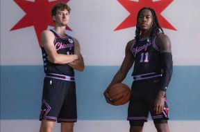 威尼斯娱乐 -包含NBA季后赛赛程吃紧，芝加哥公牛集结日临场应变，态度坚定，团队化学反应显著的词条