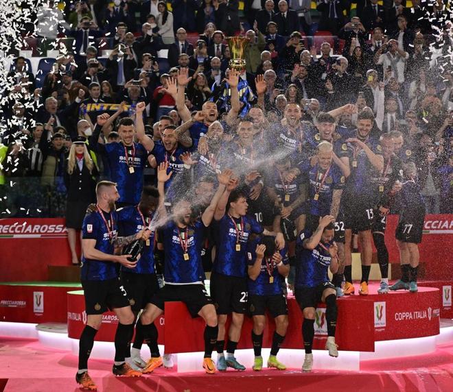 穆里尼奥或将重返曼联