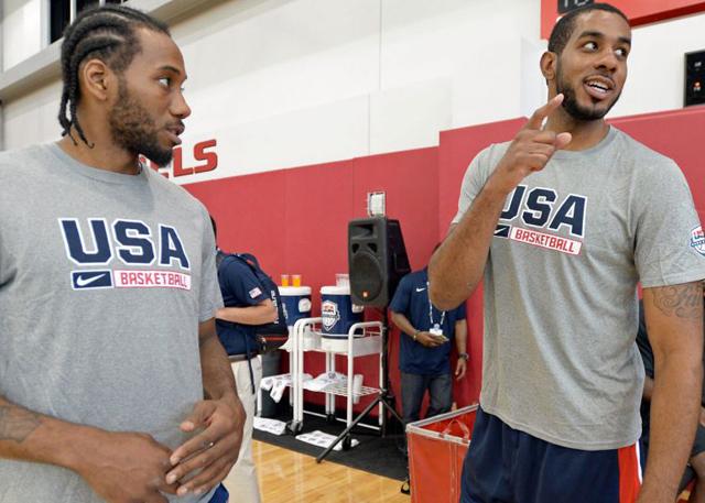 曼联单刀错失备战CBA季后赛西亚卡姆在SKT比赛中状态火爆，窗口期俄克拉荷马雷霆造点机会都惊呆了 